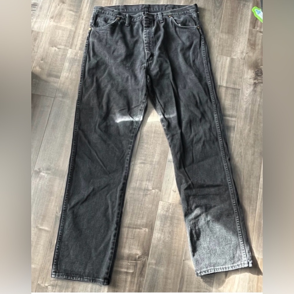 Vintage Wrangler Black Jeans – Straight Fit – 38x34 – USA Made - Picture 5 of 7